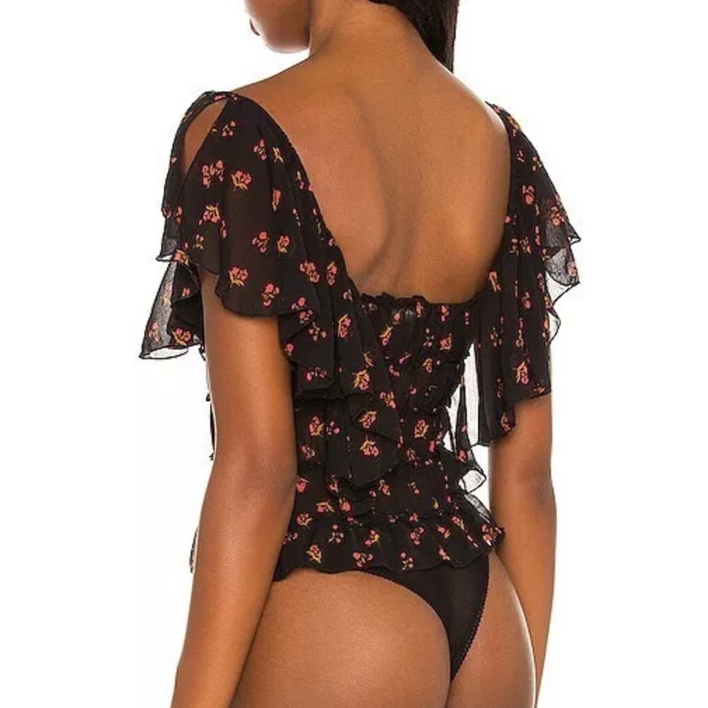 Floral Ruffle Black Floral Ruffled Bodysuit - Picture 3 of 9